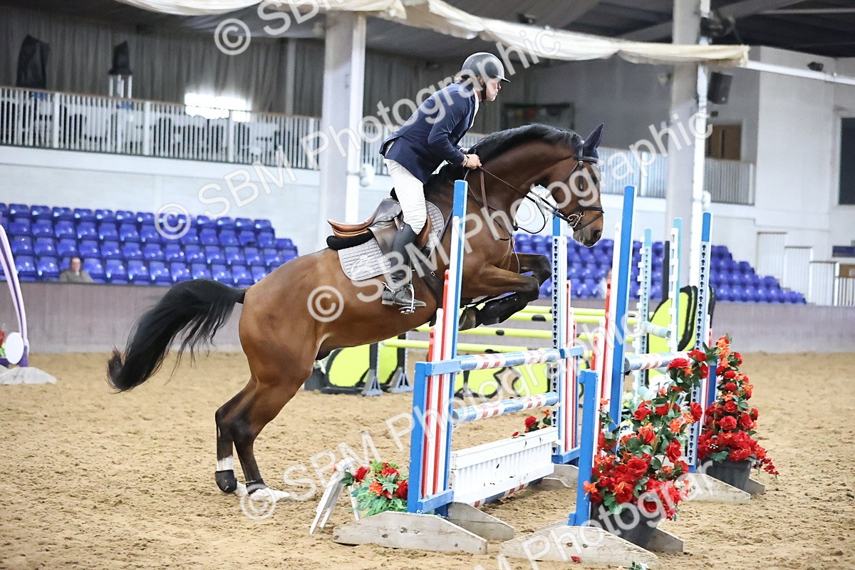 SBM_003460 - Class 11 - Senior Newcomers 1.10m