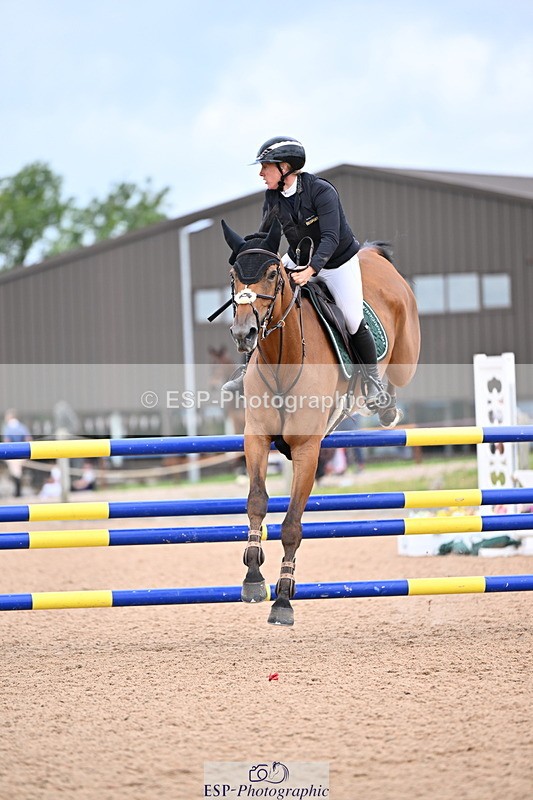 240726A-133505-01460 - Cls 3 Snr Foxhunter