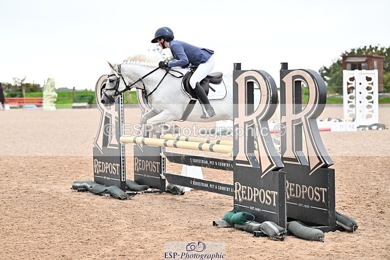 250920-162114-01879 - Cls 22 Pony Intro 90cm Derby