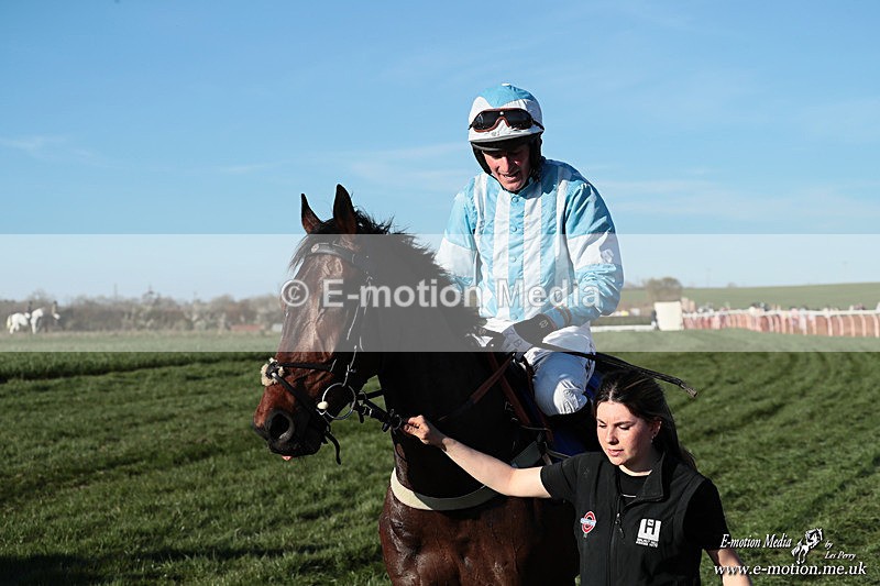 PtP 210326 1135 - VWH Cirencester Races 21/03/26