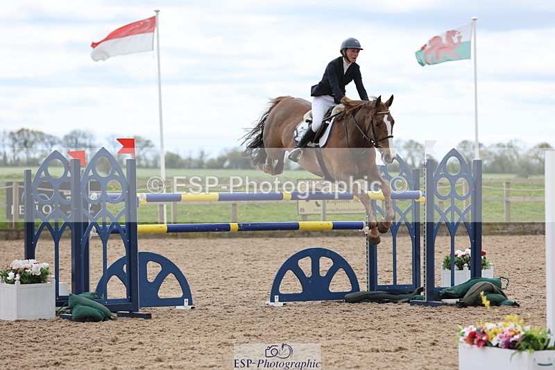 240419A-124558-07426 - Cls 6, 2 Star Medium Tour 1.35m