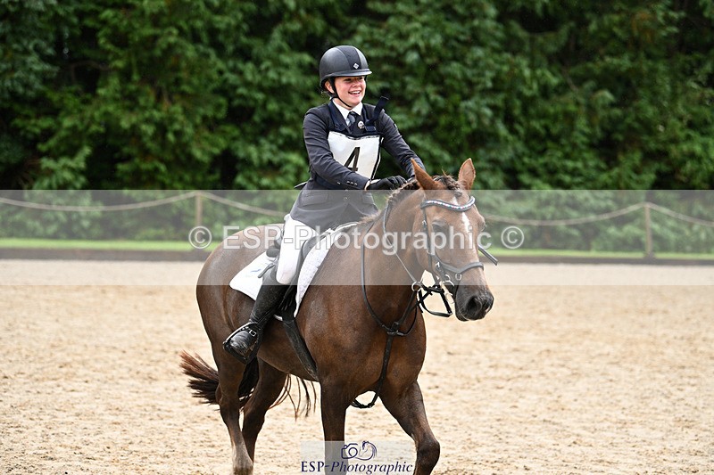 240824X-104353-24913 - 70cm Round 2 10.30 to 12.10