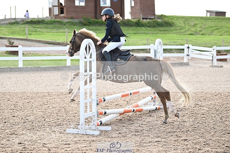 250608-093922-01892 - Cls 21 Clear Round 50cm