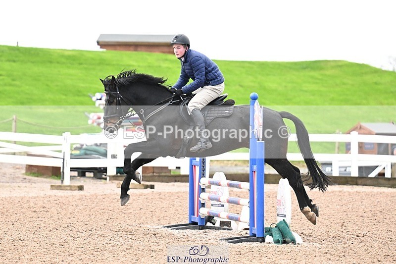 251206-093920-00569 - Cls 8 Clear Round