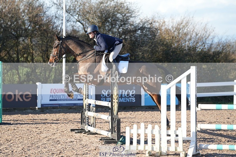 251129-133501-00668 - 90cm