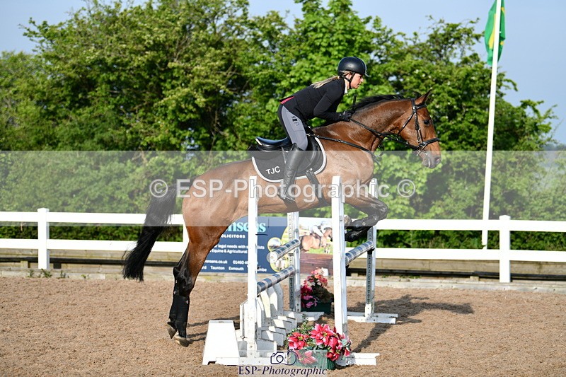 240511A-080625-10473 - Cls 27 85cm National Am Quali