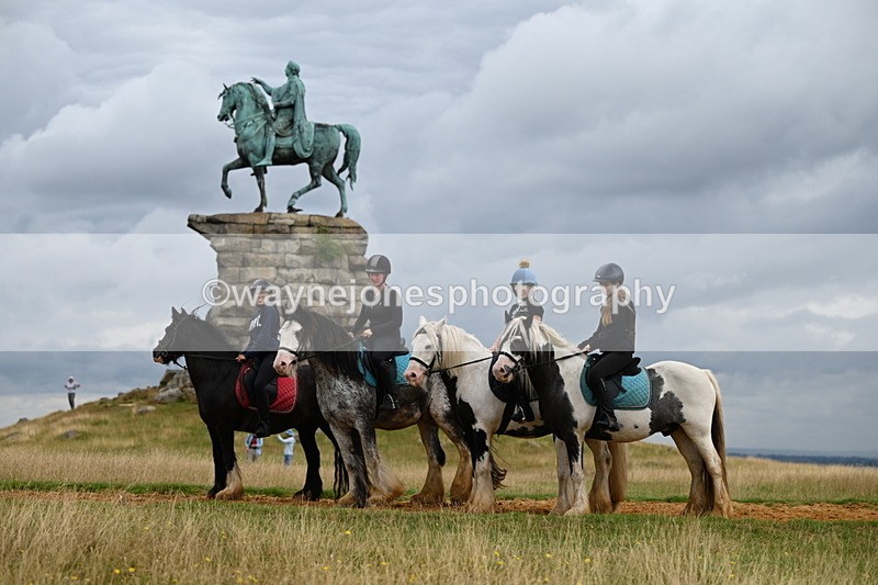 DSC_4795 - Time at Statue 11:10 to 11:42