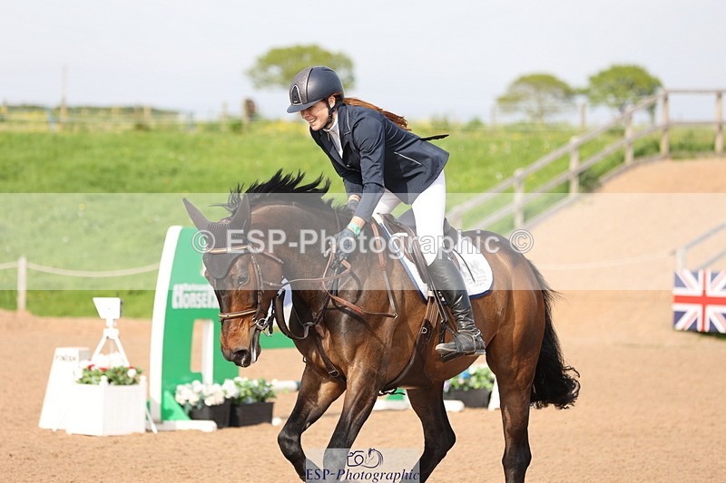 240511A-171229-15252 - Cls 38 National 1.40m Open