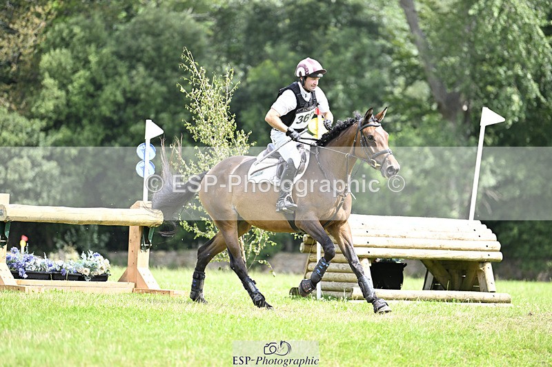 240804-121533-12582 - 360-Rupert_Batting-SULA_SYMPHONY