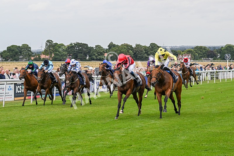 150824-Race 1-Lothlorien-7319 - Race 1