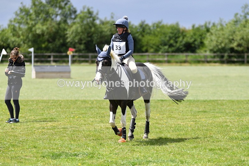 WJ5_3333 - Class 4 60cm