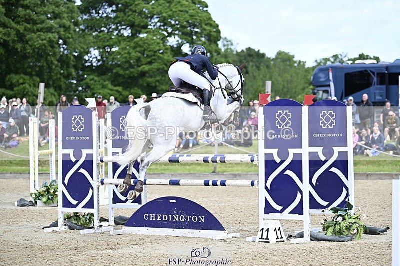 250525A-102215-15344 - A-051-Jemima.Howden-VAN.KAUNITZ