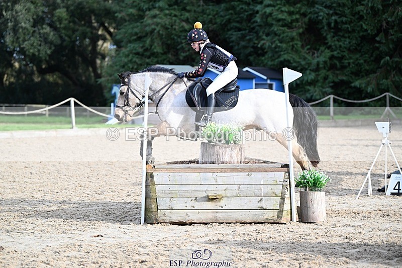 241117-110528-03396 - Cls 2 80-85cm 10.20 to 11.20