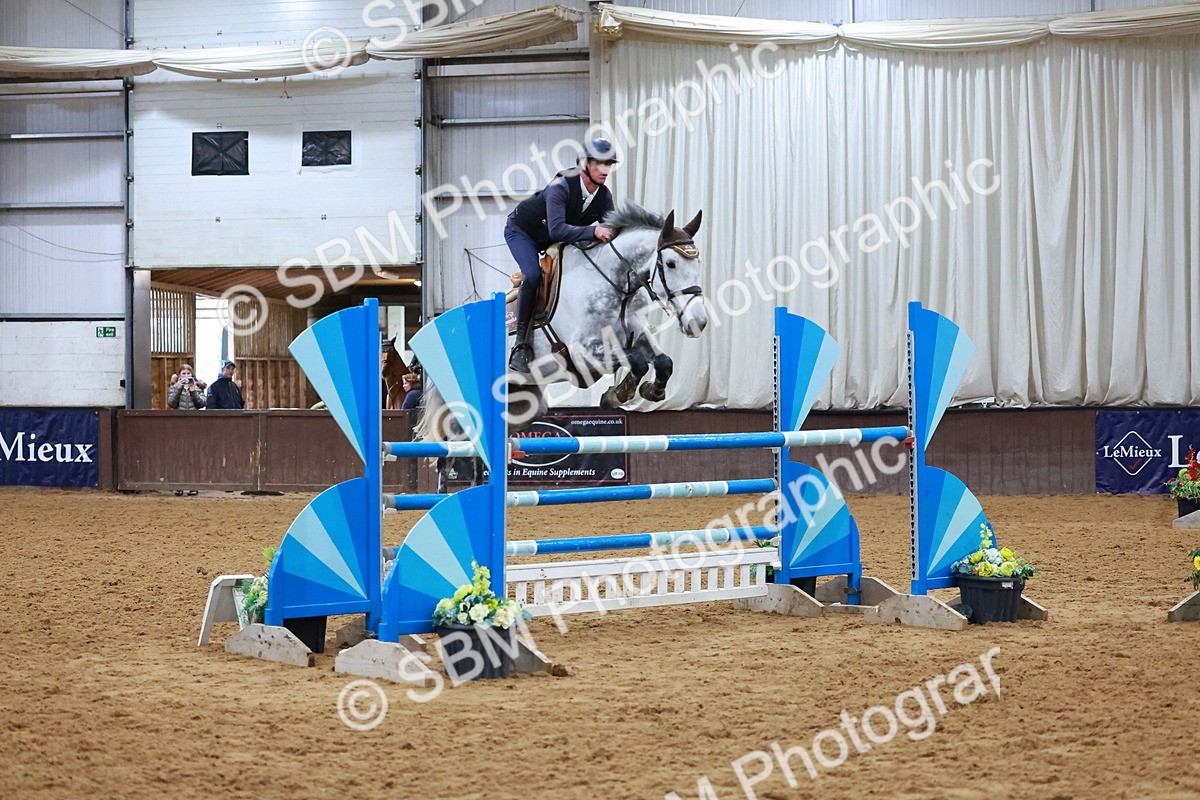 SBM_001819 - Class 5 - Senior Foxhunter - 1.20m