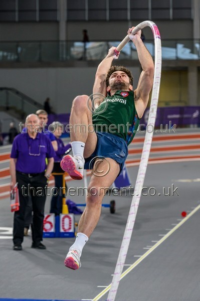 SeniorInd25-919674 - Field Male