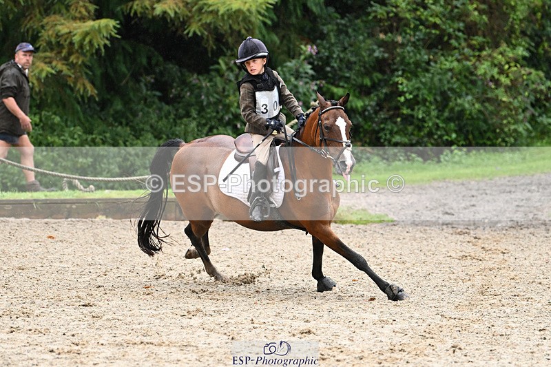 240824X-093432-23251 - 70cm Round 2 9.30 to 10.30