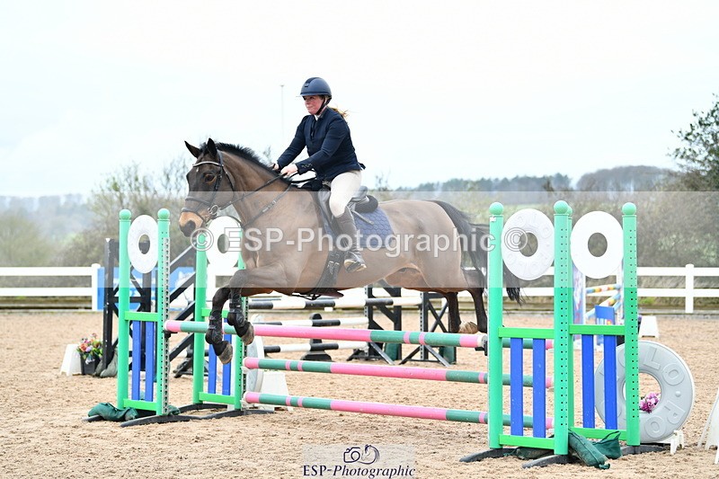 240316A-100752-02616 - Cls 20 British Novice and 90cm Open