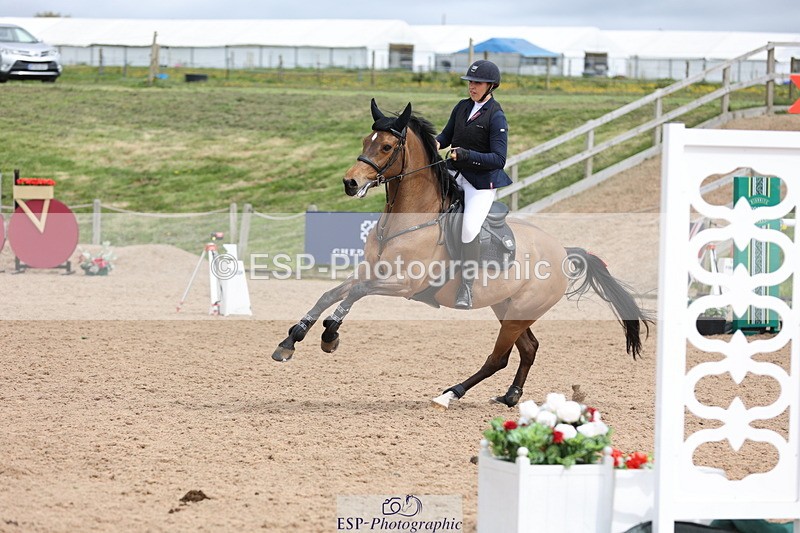 240419A-124854-07455 - Cls 6, 2 Star Medium Tour 1.35m