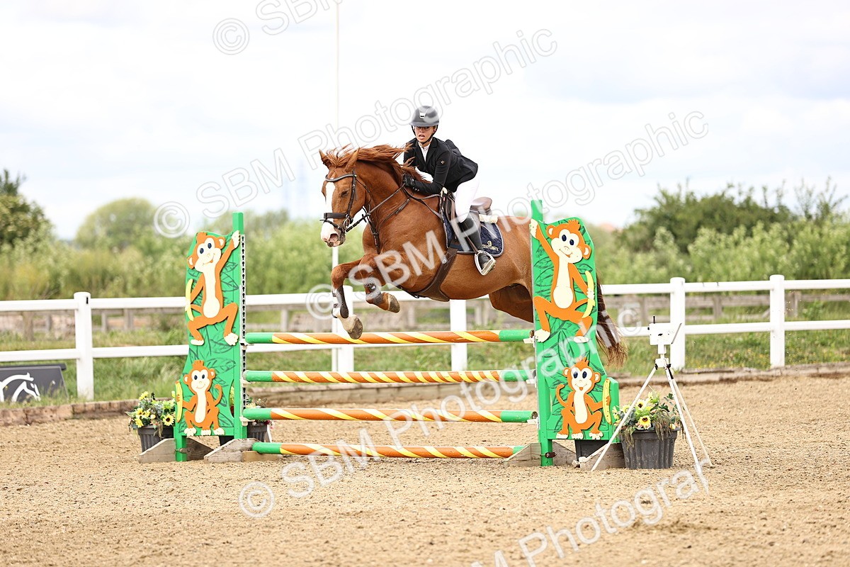 SBM_007251 - Class 18 - Senior 1.05m