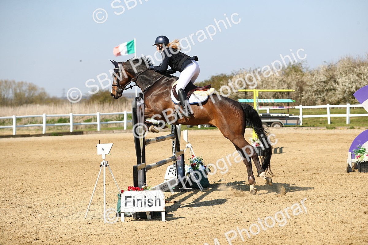 SBM_001090 - Class 4 - Senior Newcomers - 1.10m