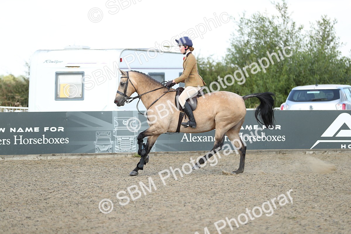 SBM_06989 - Class 49b Style & Performance 80cm (20+)