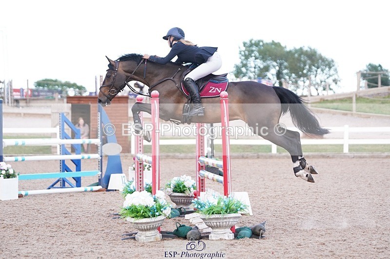 250627-195350-00560 - Cls 10+11 Children on Horses