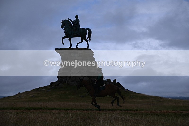 DSC_3758 - Time at Statue 13:51 to 14:55