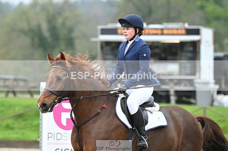 250418A-142851-01181 - UnAff 70cm