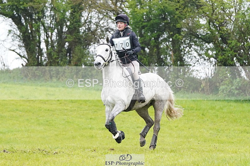 250418-145042-05314 - 170-Emma.Langfjord-Friend-MOUNTROSS.FIONN