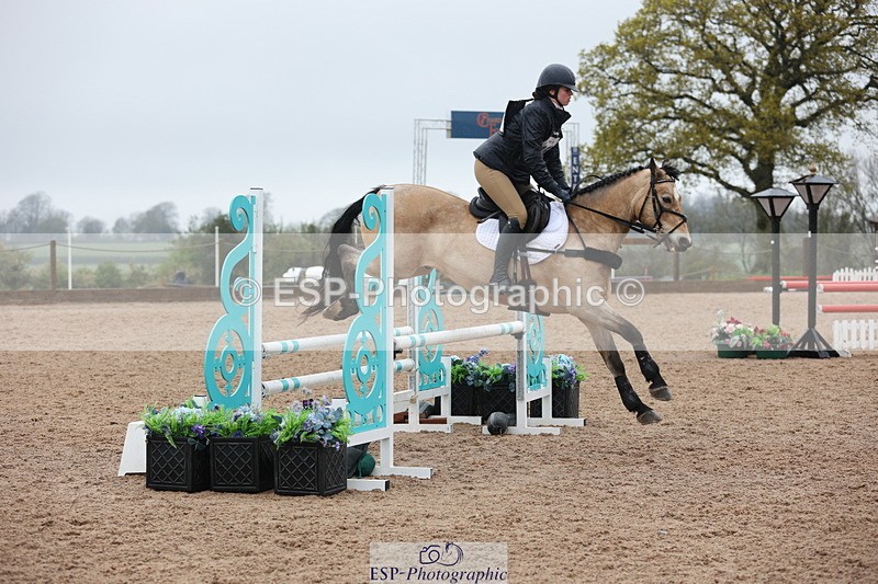 250418-142615-04871 - 169-Chloe.Dunn-TOWERHILL.SHAMIE