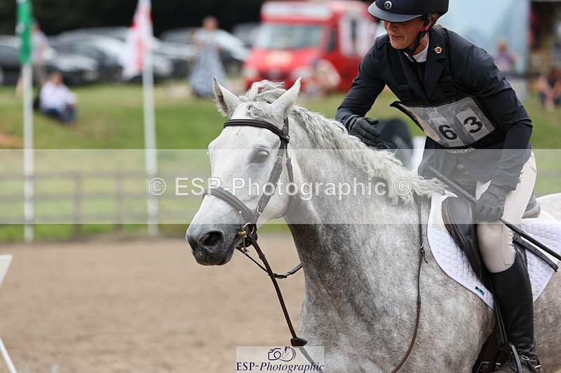 240804-145635-16172 - 663-Emma_Langfjord-Friend-MOUNTROSS_FIONN