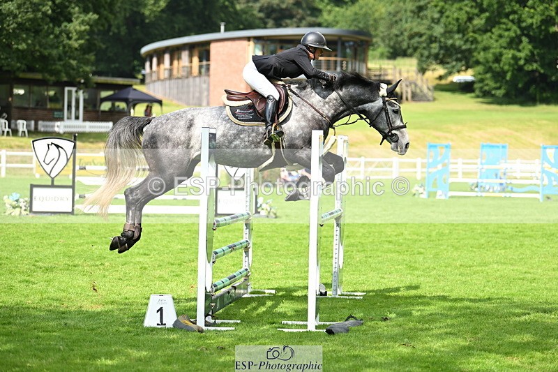 250614A-100132-05089 - Cls 18 Newcomers and 1.10m Open