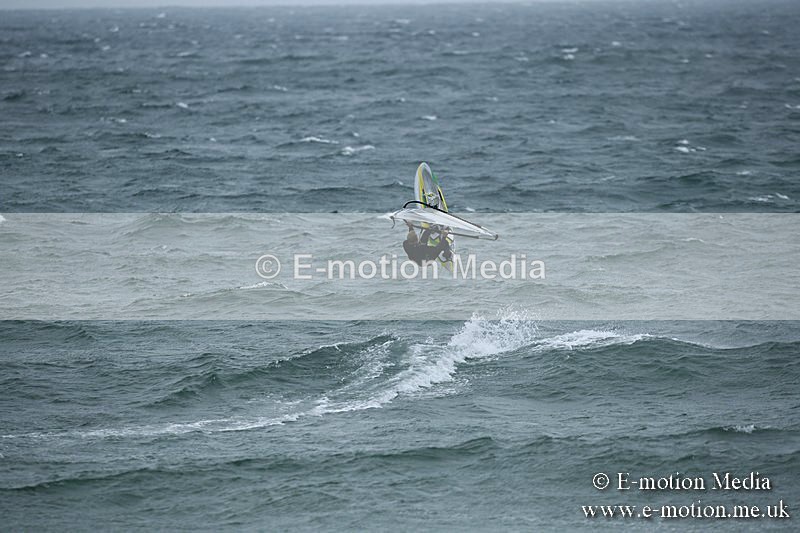 WS 150913-182 - Windsurfing