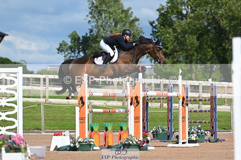 230721A-165610-07901 - Cls 10, 2 Star Big 1.45m Break to End