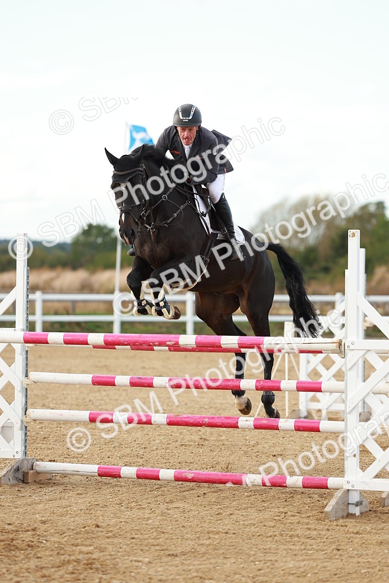 SBM_002142 - Class 5 - Senior Foxhunter - 1.20m