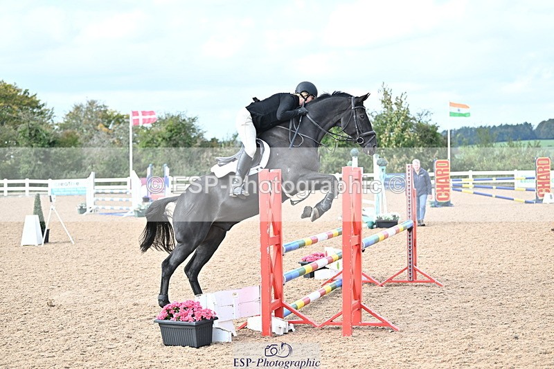 241005A-112141-03303 - SAT Cls 17 95cm Amateur Quali