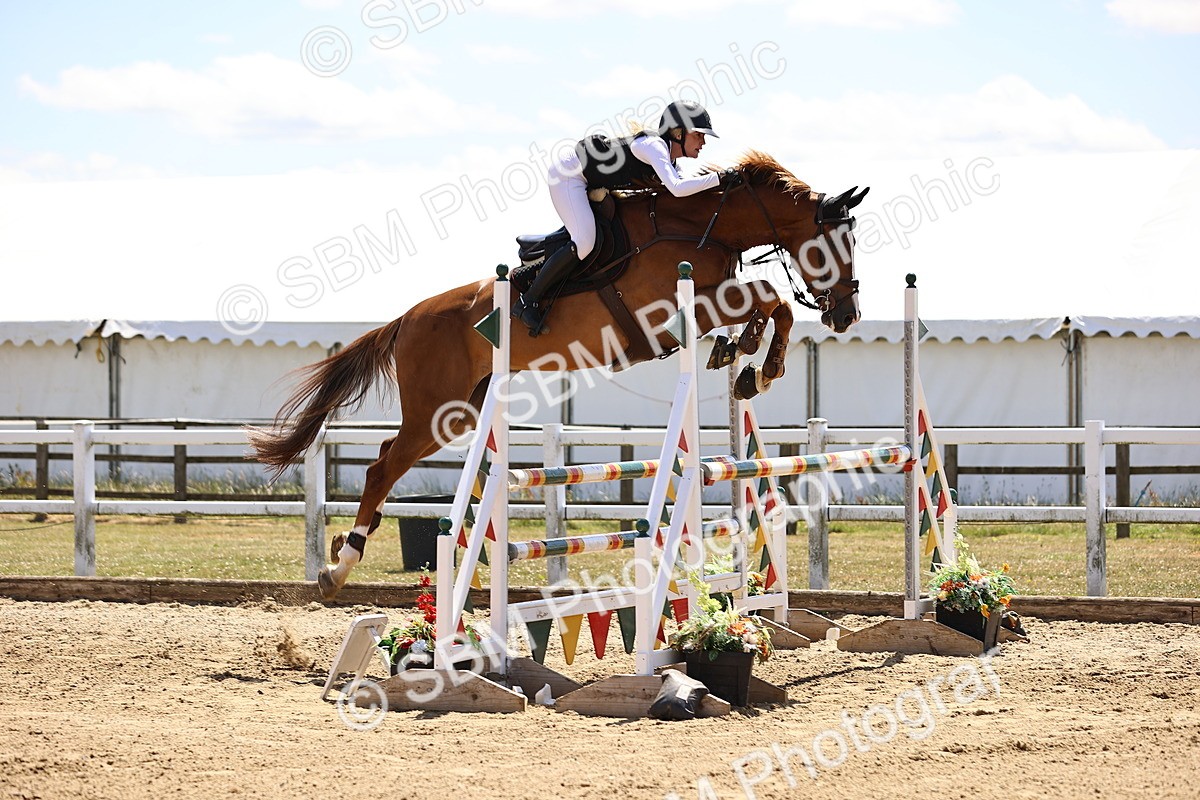 SBM_014427 - Class 15 - Senior Newcomers - 1.10m Open