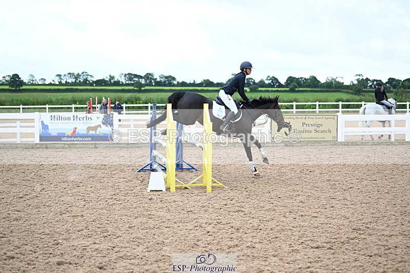 240608A-090955-00055 - Cls 8 Pony British Novice and 80cm Open