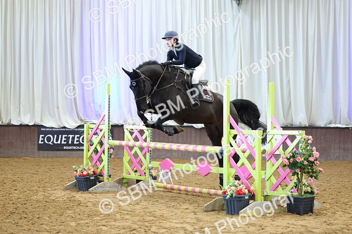 SBM_005621 - Class 22 - Bliss of London Novice Winter Championship Qualifier 90cm