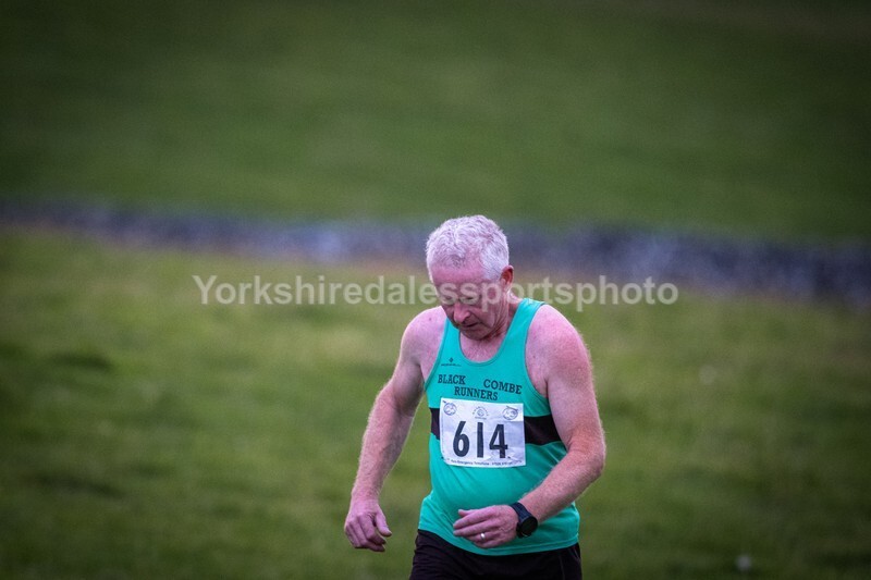 DSCF4019 - Eshton Moor  - Wharfedale Harriers