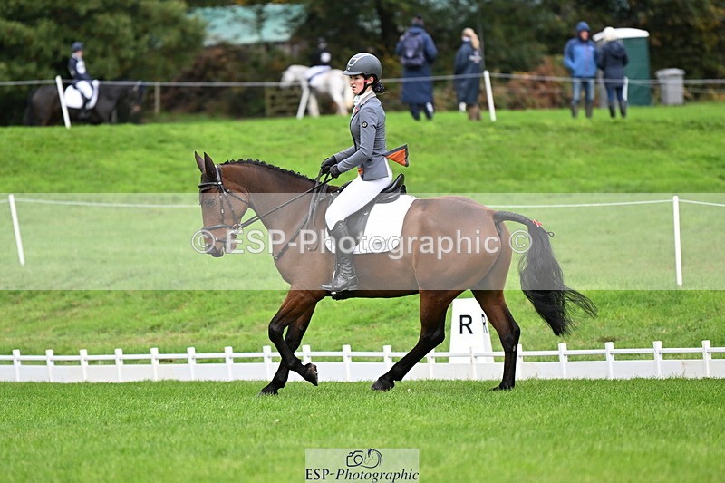 251023A-114928-03693 - G-516-Zara.Bucknell