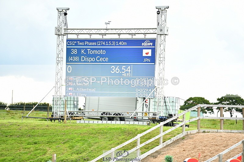 230720A-155500-04096 - Cls 9, 2 Star Big 1.40m Start to break