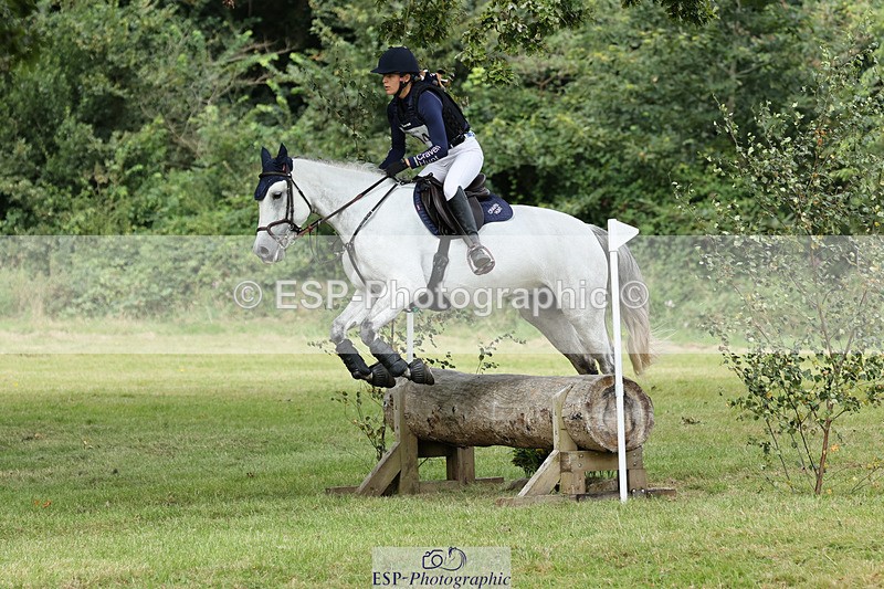 240825X-120055-32398 - 70cm XC 11.00 to 12.00