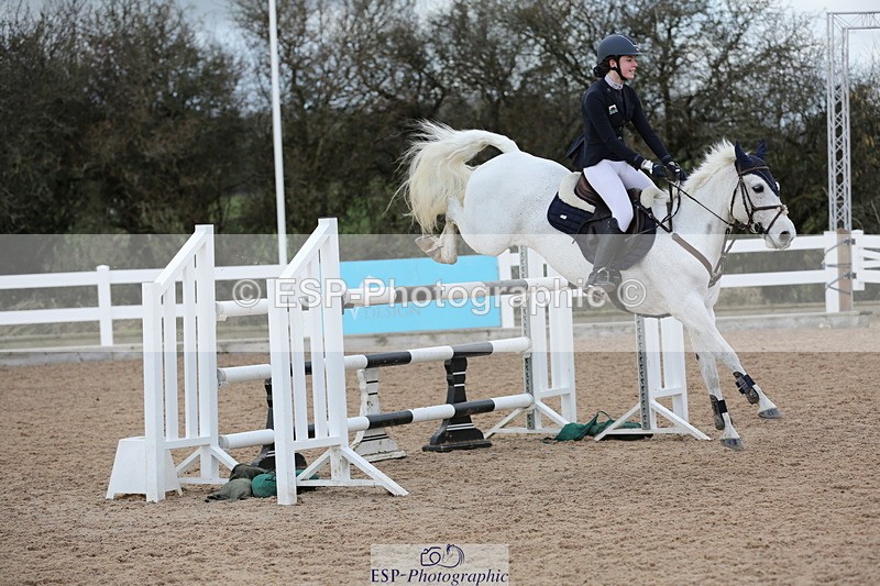 240211A-132454-03103 - Cls 9+10 Junior 1.15m, 1.20m and 1.25m