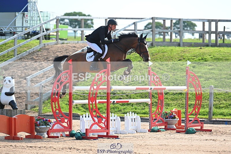 230721A-085959-04828 - Cls 2, 2 Star Small 1.30m