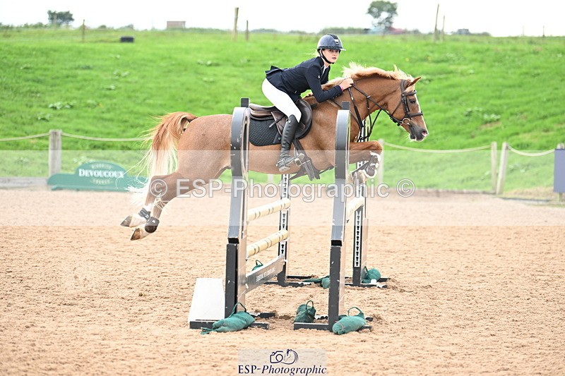 240907A-140020-02220 - Cls 4 Pony Big Team 95cm & 1.05m