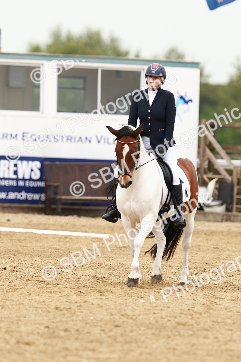 SBM_001088 - Class 6 - Novice 4