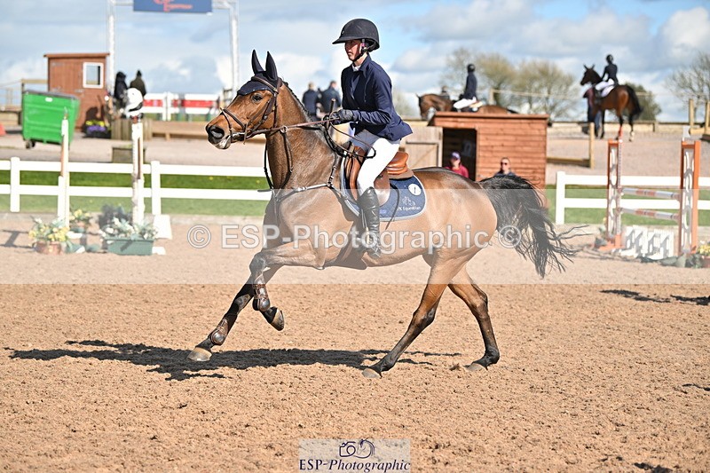 240419A-161231-08826 - Cls 14, 1 Star Bronze Tour 1.10m