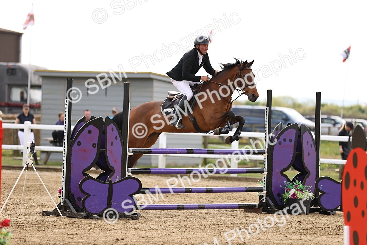 SBM_002094 - Class 10 - Senior British Discovery - 1.00m