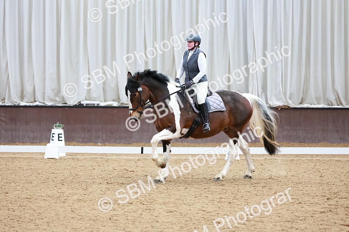 SBM_002892 - Class 14 - Novice 2